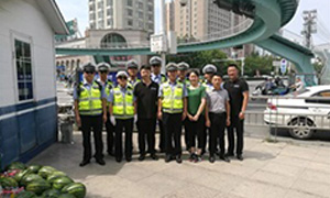 居然所見(jiàn)，皆有溫度——安徽分公司淮南店慰問(wèn)一線交警 